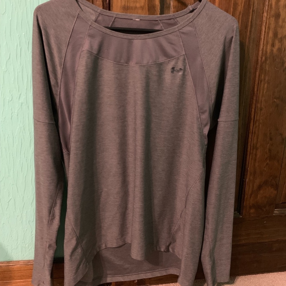 Under Armour Long Sleeve Size Small